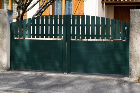 L'installation de portail &agrave; Pierres, entre fonctionnalit&eacute; et design